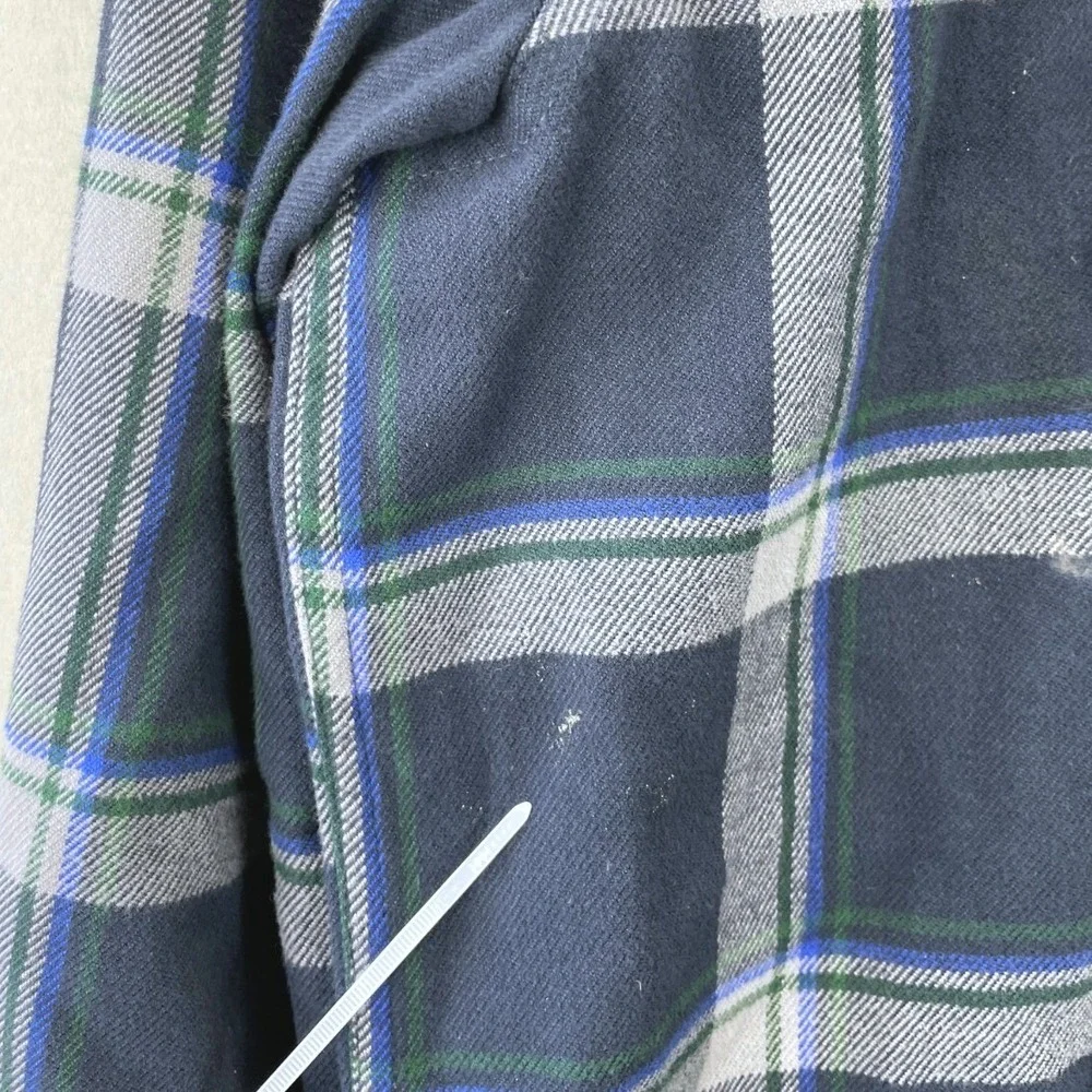 The North Face Plaid Flannel Button Down Shirt Mens S Blue Outdoor Hiking